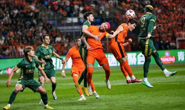 官方网站-单国脚对抗四国脚 玉昆取中超第一分如释重负