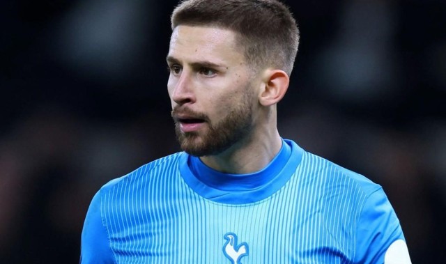 体育娱乐-英媒：以防维卡里奥离队，热刺在秘密关注顶级门将