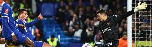 切尔西维拉门神斗法，大马丁还是蓝军叹息之墙