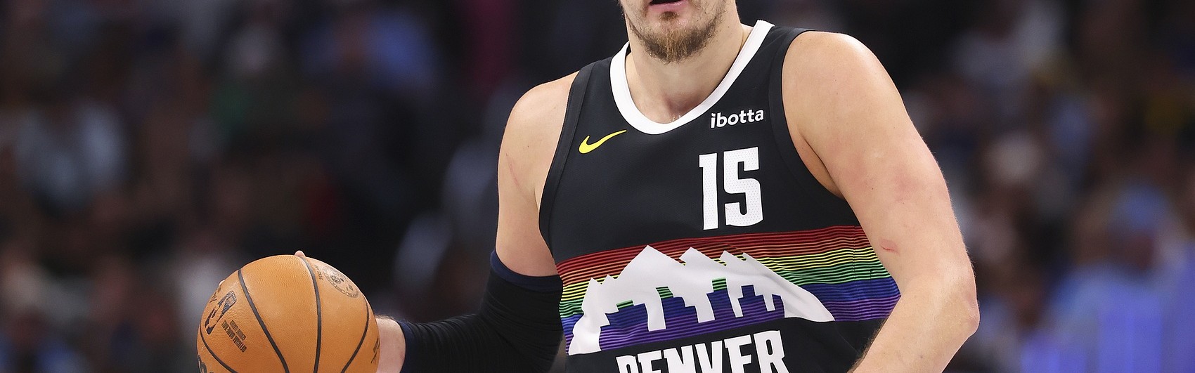 kaiyun sports-解说：对约基奇最重要的是先把身体维护好 再研究奖项评选的事