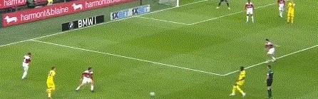 在线体育-【意甲】吉鲁伊布造威胁 AC米兰33射战平仅领先1分