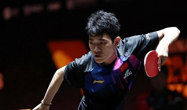 开云官方-双喜临门！国乒20岁新星崛起冲冠：当梁靖崑替身，曾击败张本智和