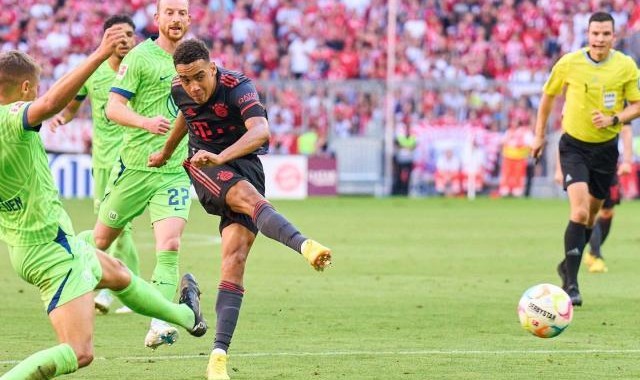 开云体育-【人物】穆西亚拉：拜仁最亮星，世界杯的德国队大腿？