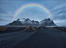 体育赛事-美加冰球梦幻对决火药味十足